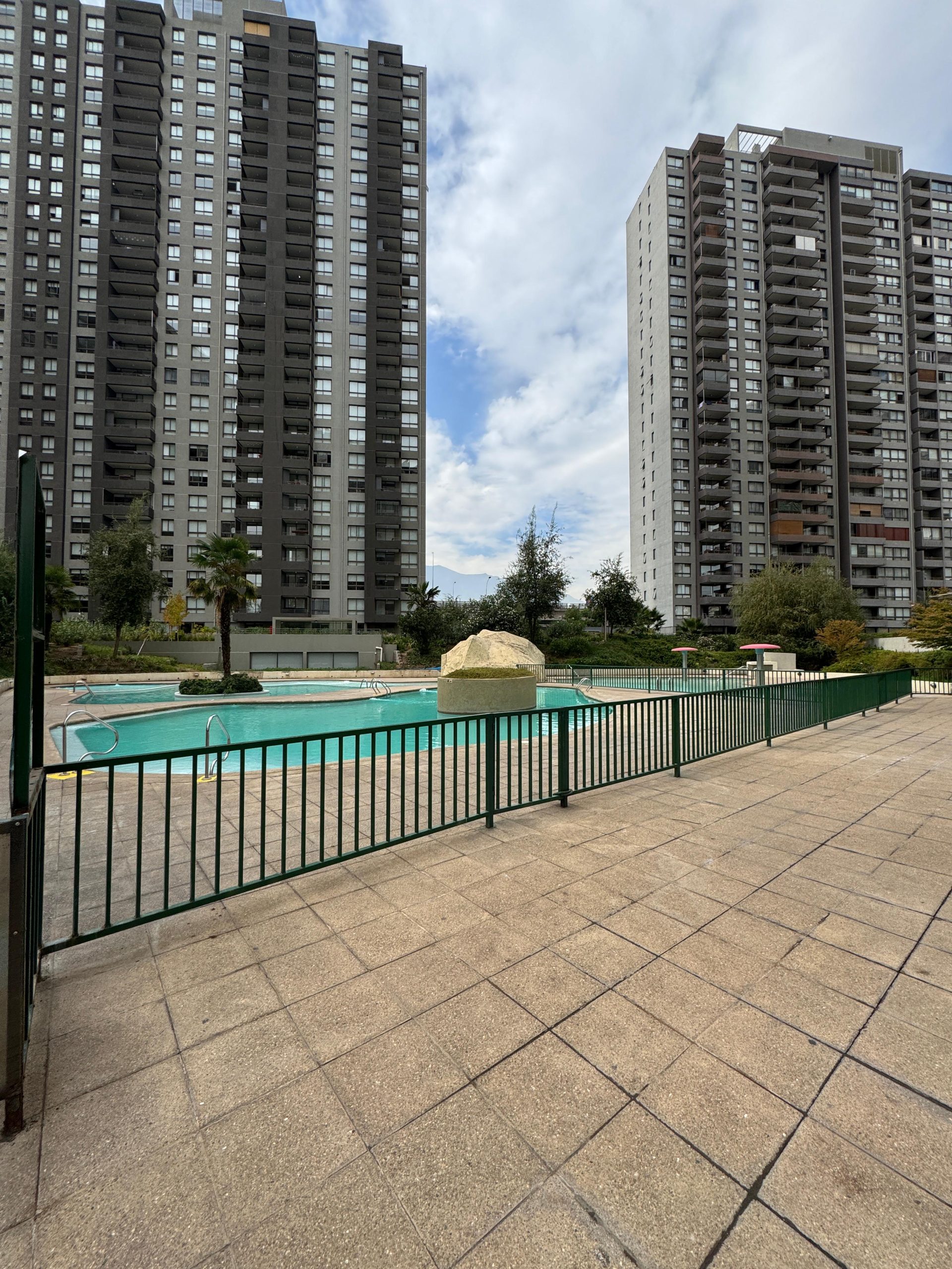 Dpto Arriendo Macul 2 dormitorios y 2 Baños con Estacionamiento y Bodega